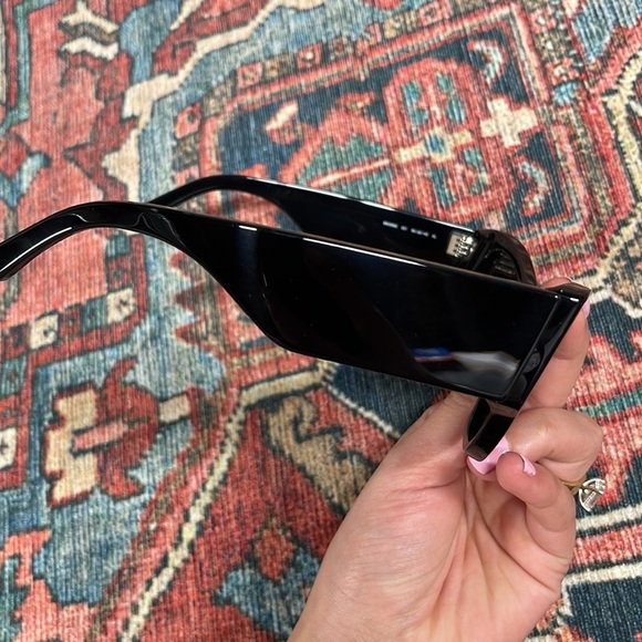 NWOT Balenciaga Cat Eye Sunglasses in Black